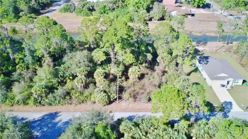 1035 Asther Street E Lehigh Acres FL 33974