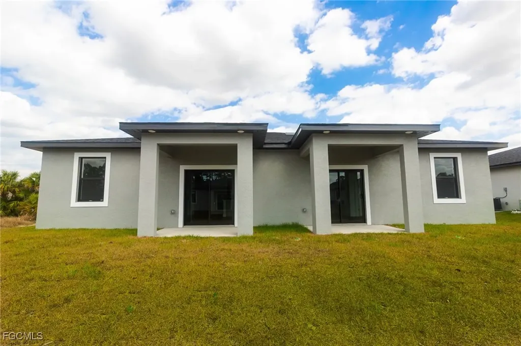 1260 Milwaukee Boulevard Lehigh Acres FL 33974
