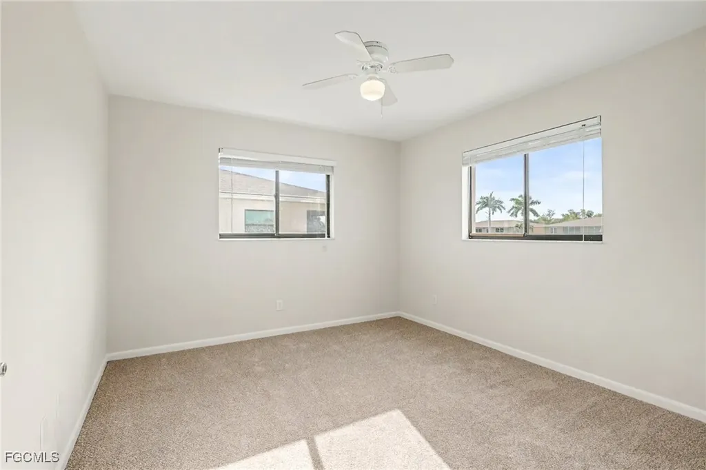 4528 SE 5th Place Cape Coral FL 33904