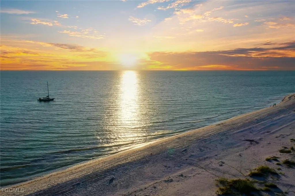 4717 Rue Belle Mer Sanibel FL 33957