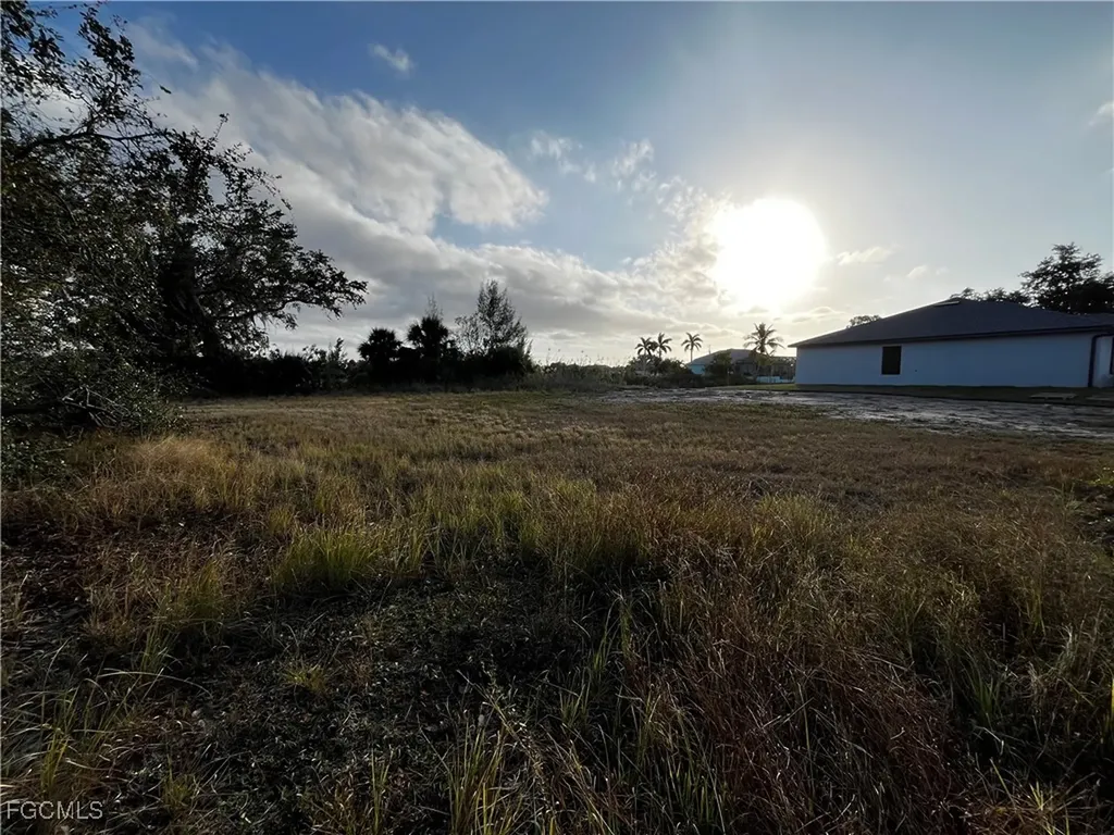 1630 NE 37th Street Cape Coral FL 33909