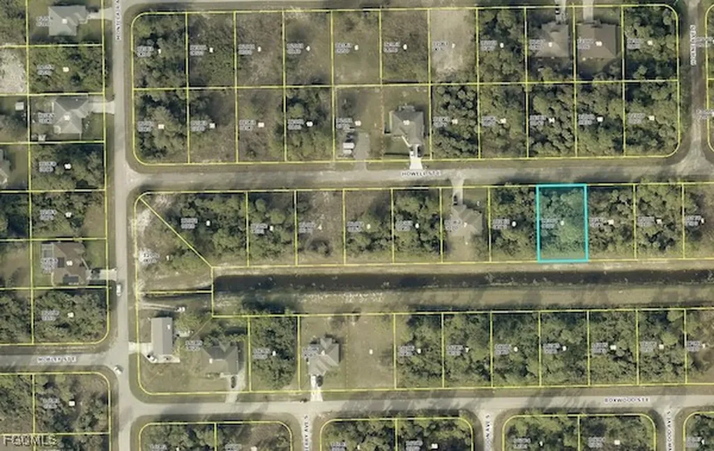 1226 Howell Street E Lehigh Acres FL 33974