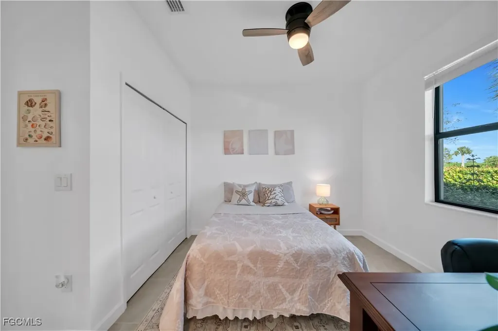 20023 Hartford Estero FL 33928