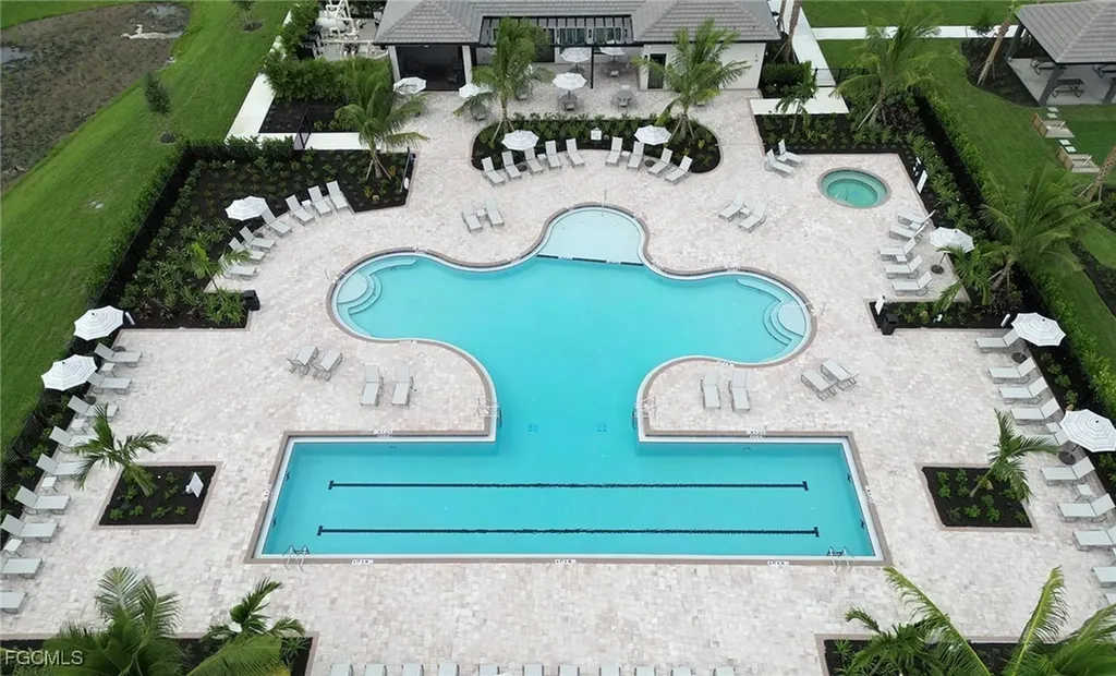 20023 Hartford Estero FL 33928