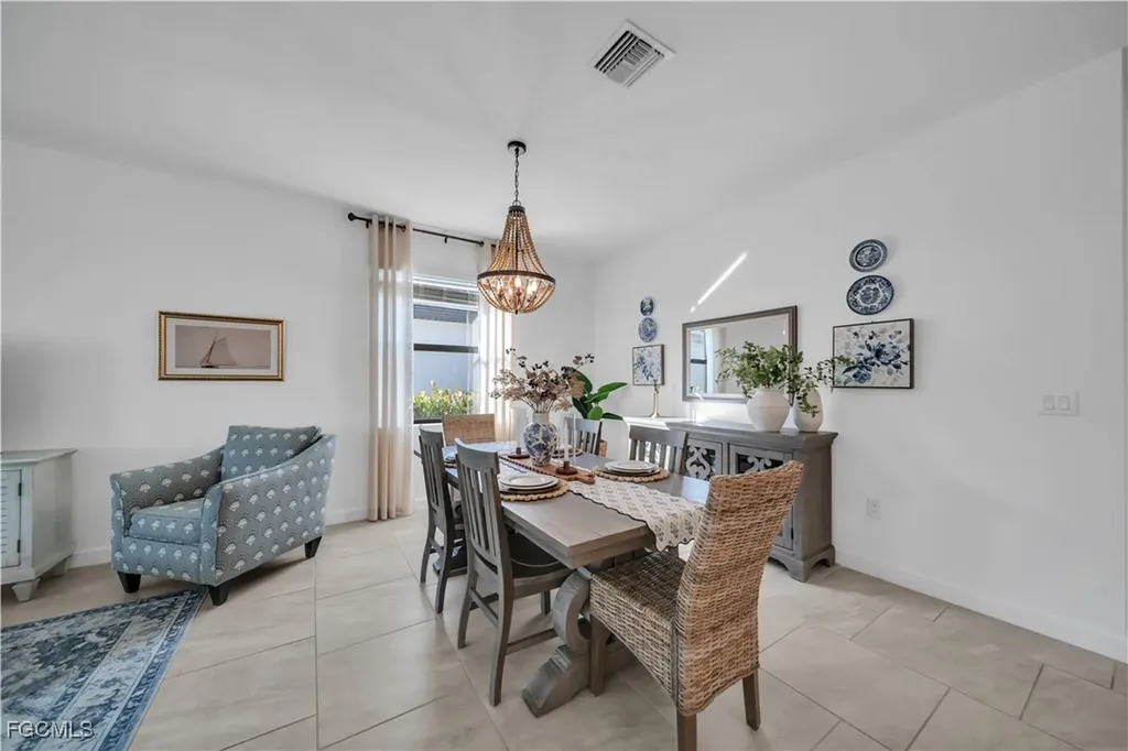 20023 Hartford Estero FL 33928