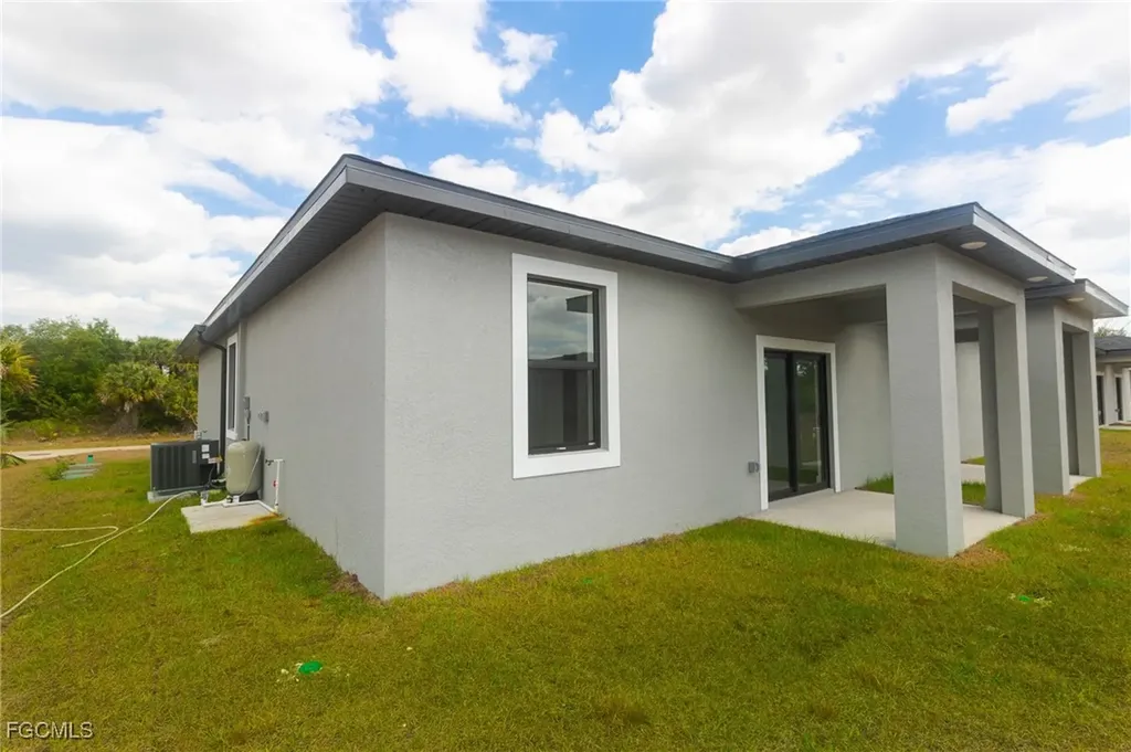 1260 Milwaukee Boulevard Lehigh Acres FL 33974