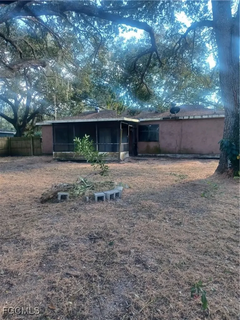 4033 W Palomar Circle Labelle FL 33935