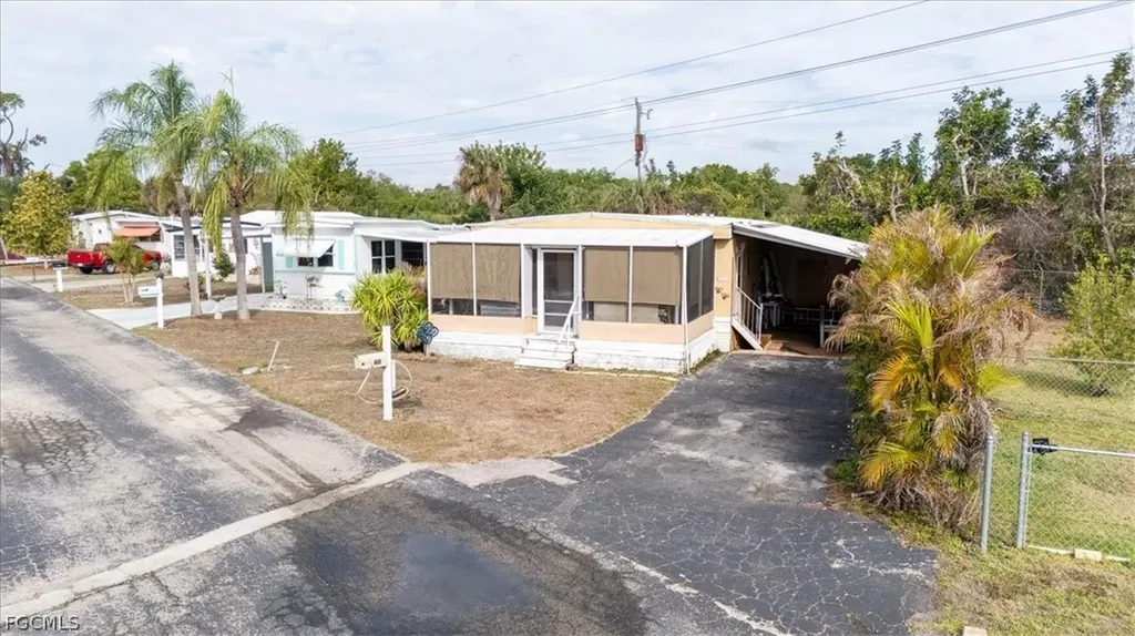 265 Fireball Lane North Fort Myers FL 33917