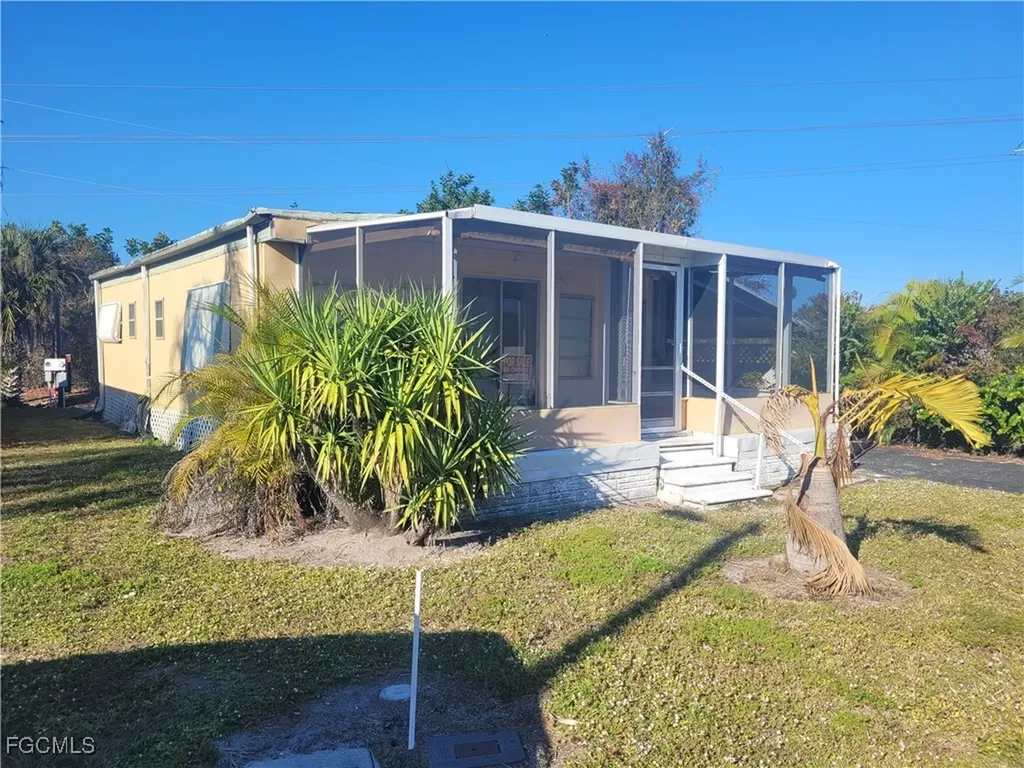 265 Fireball Lane North Fort Myers FL 33917