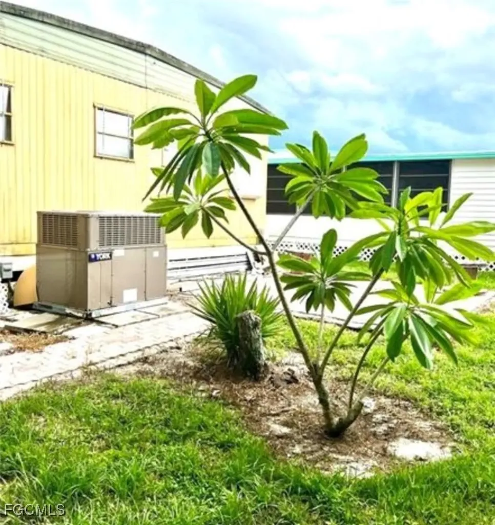 265 Fireball Lane North Fort Myers FL 33917