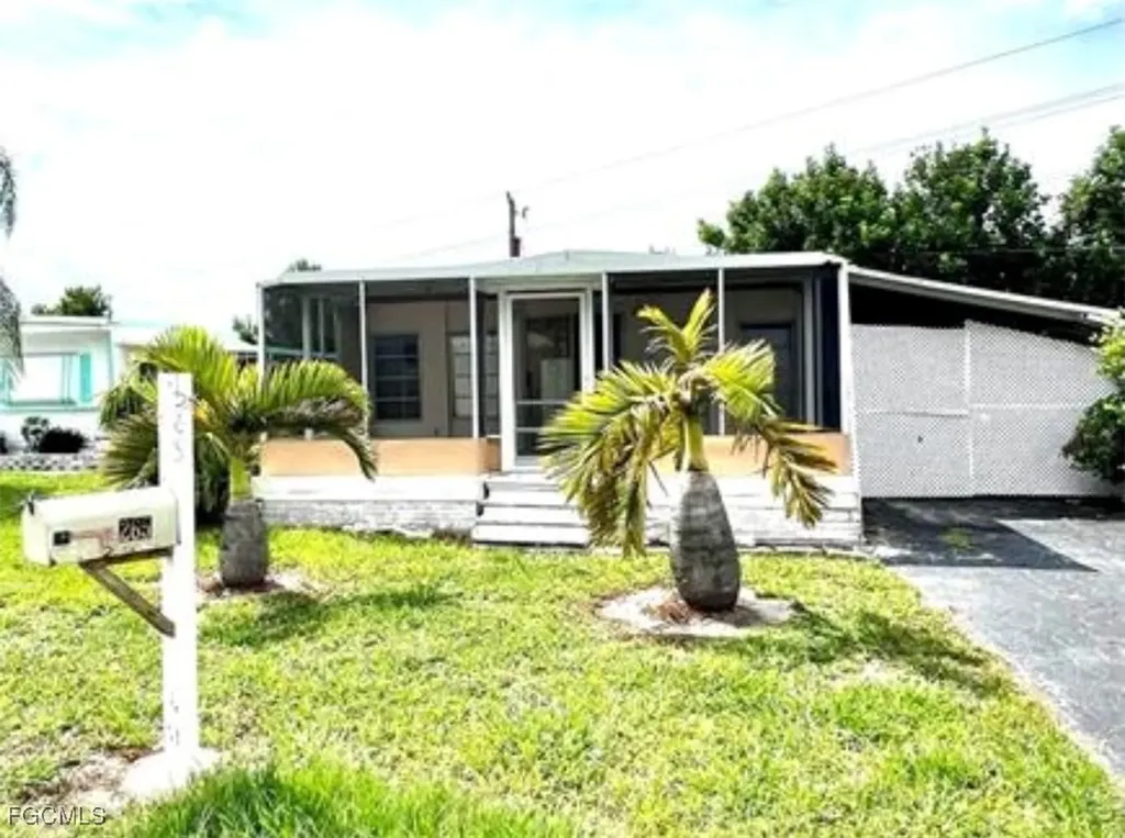 265 Fireball Lane North Fort Myers FL 33917