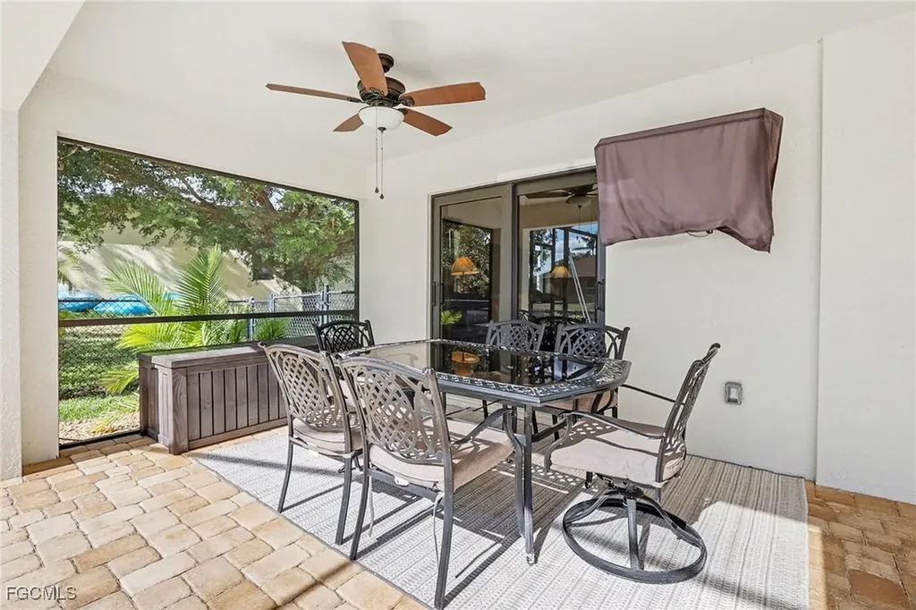 1426 SW 12th Terrace Cape Coral FL 33991