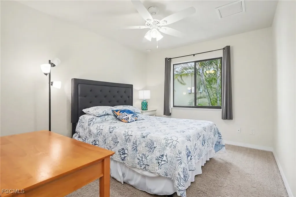 1426 SW 12th Terrace Cape Coral FL 33991