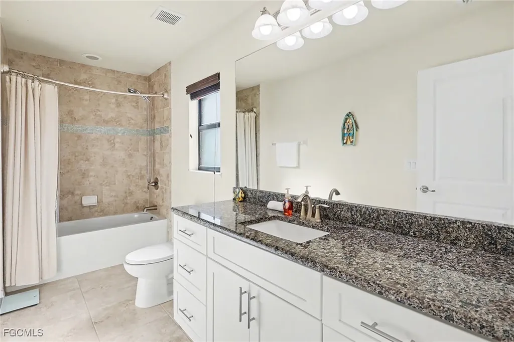 1426 SW 12th Terrace Cape Coral FL 33991