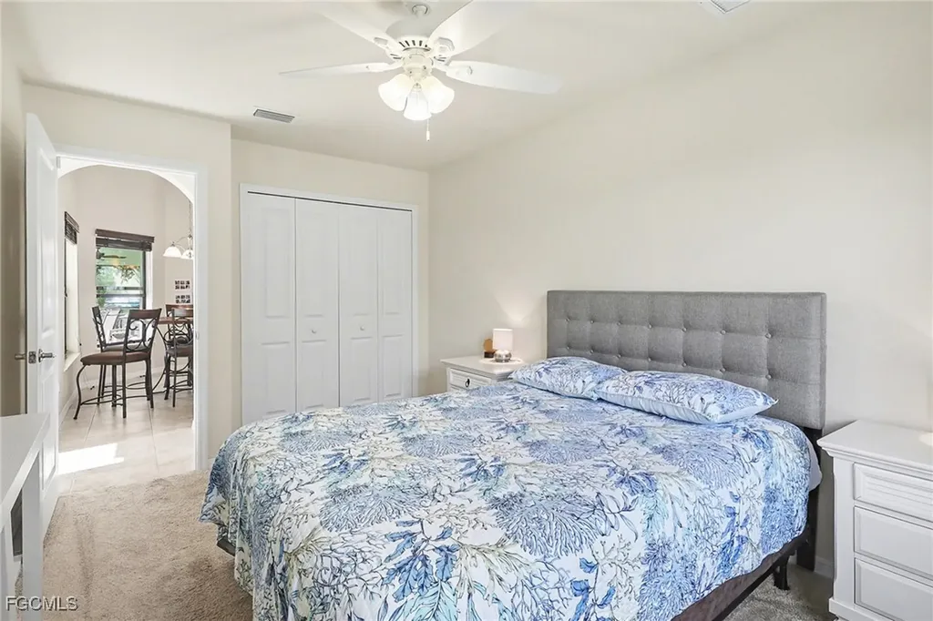 1426 SW 12th Terrace Cape Coral FL 33991