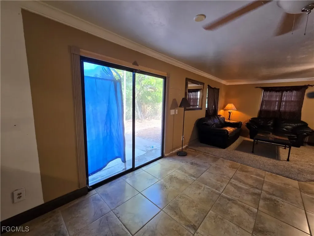 1569 Maple Drive Fort Myers FL 33907