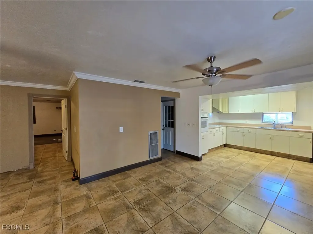 1569 Maple Drive Fort Myers FL 33907