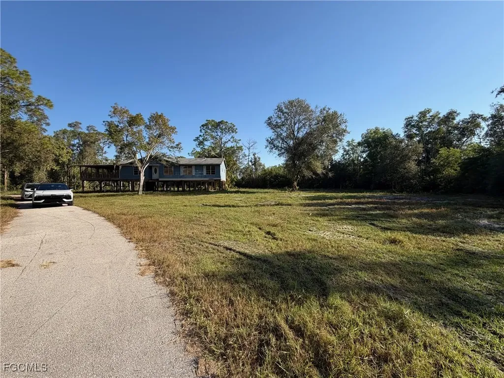 13761 Sophomore Lane Fort Myers FL 33912