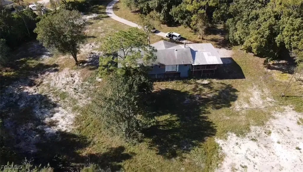 13761 Sophomore Lane Fort Myers FL 33912