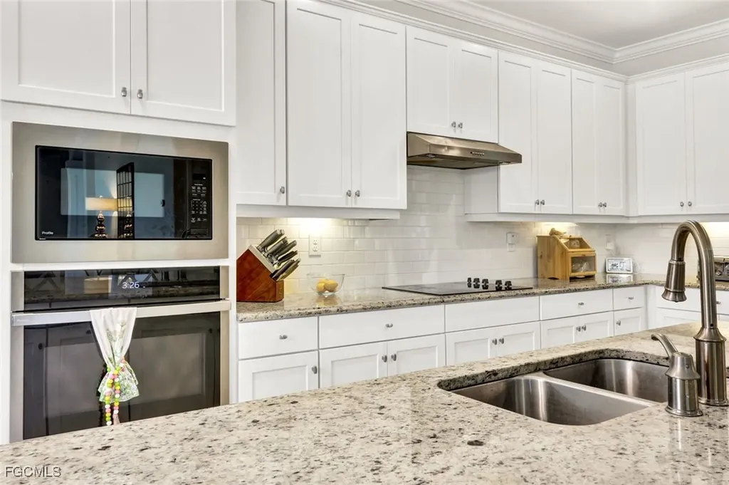 17422 Elkgrove Lane Estero FL 33928