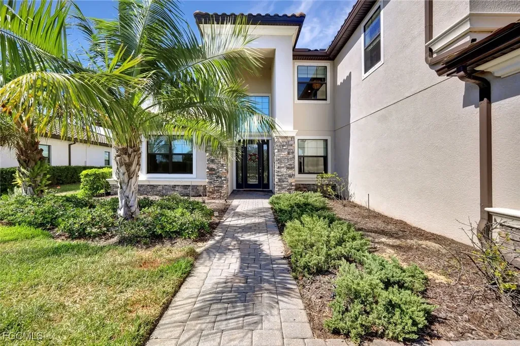 17422 Elkgrove Lane Estero FL 33928
