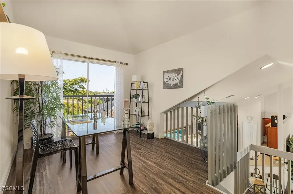 327 SW 26th Terrace Cape Coral FL 33914