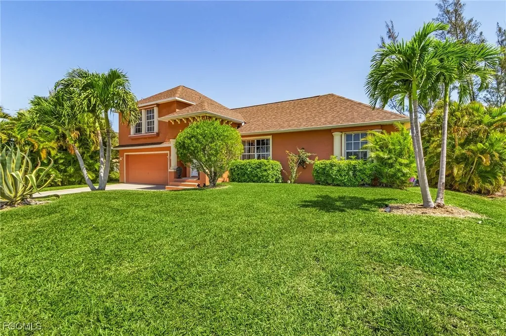 327 SW 26th Terrace Cape Coral FL 33914
