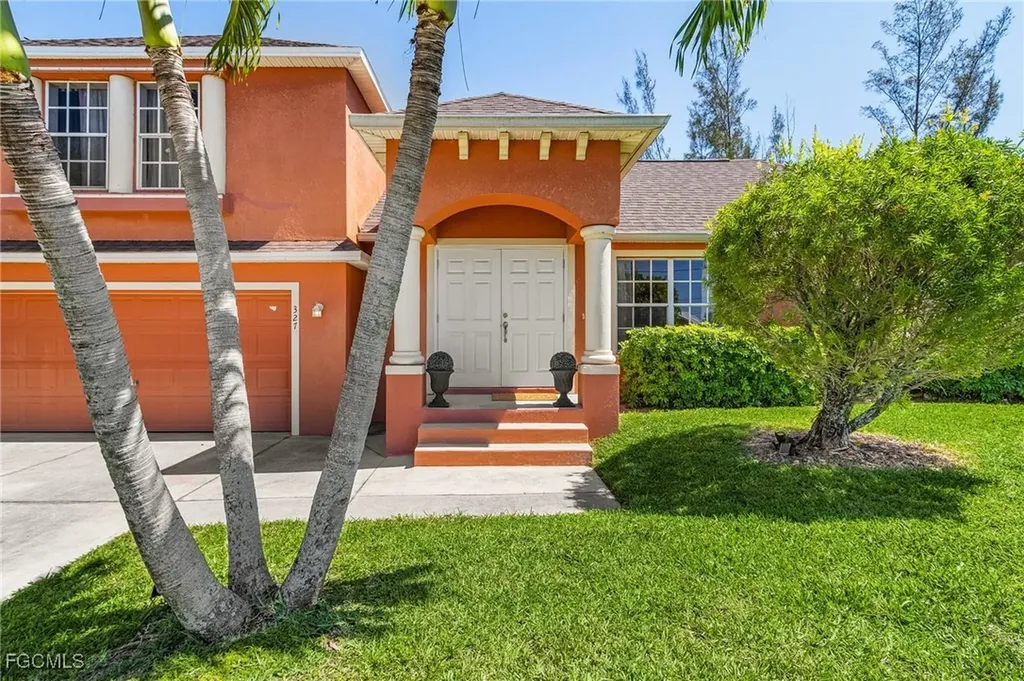 327 SW 26th Terrace Cape Coral FL 33914