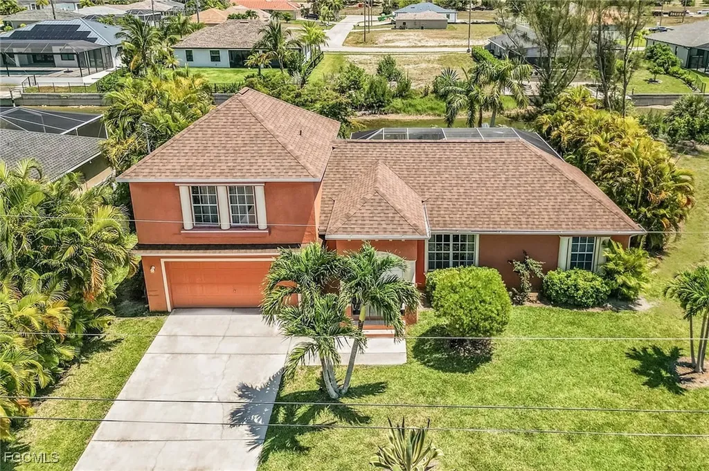 327 SW 26th Terrace Cape Coral FL 33914