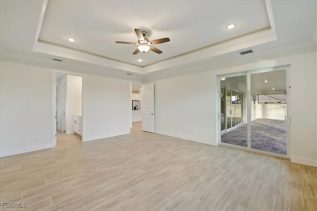 1220 SE 5th Terrace Cape Coral FL 33990