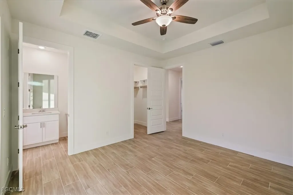 1220 SE 5th Terrace Cape Coral FL 33990