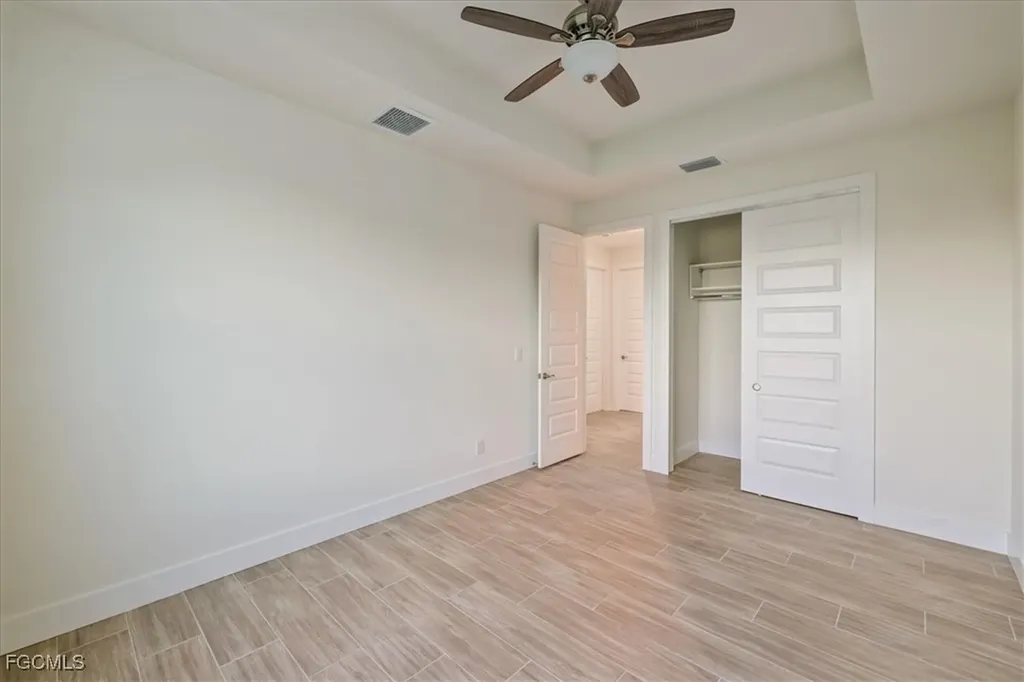 1220 SE 5th Terrace Cape Coral FL 33990