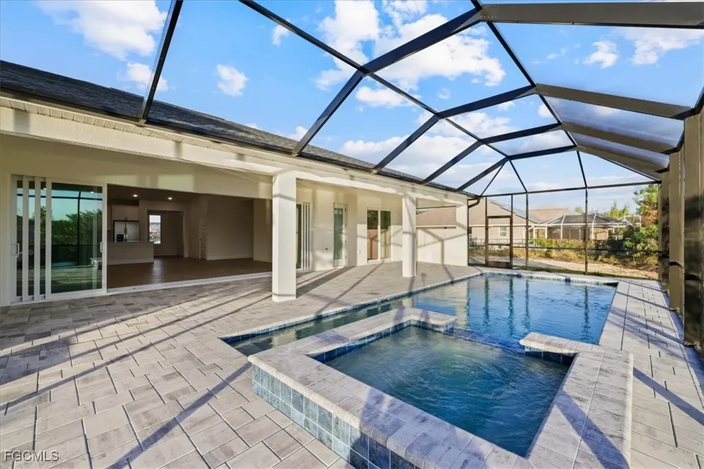 1220 SE 5th Terrace Cape Coral FL 33990