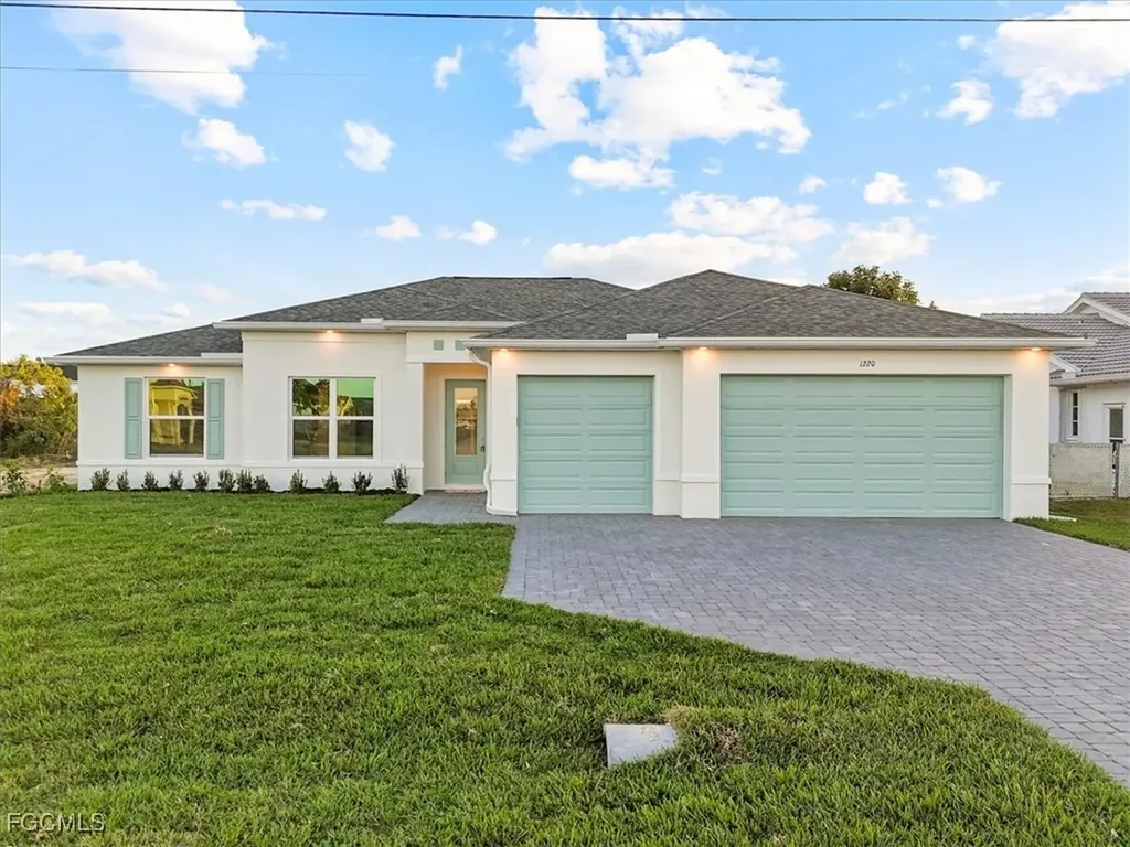 1220 SE 5th Terrace Cape Coral FL 33990