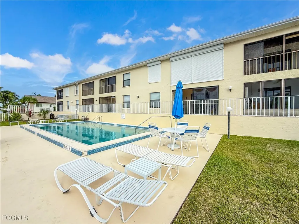 4534 SE 5th Place Cape Coral FL 33904