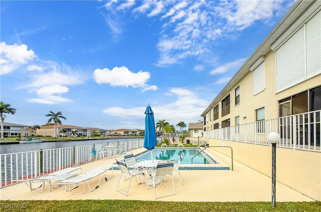 4534 SE 5th Place Cape Coral FL 33904