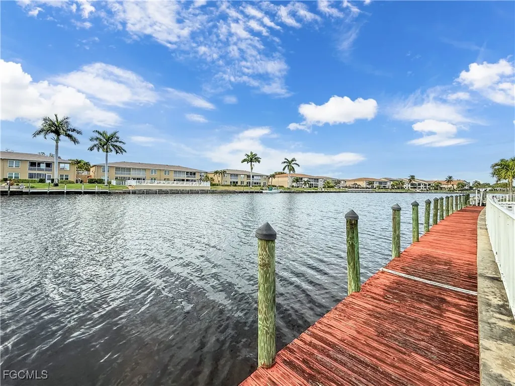 4534 SE 5th Place Cape Coral FL 33904