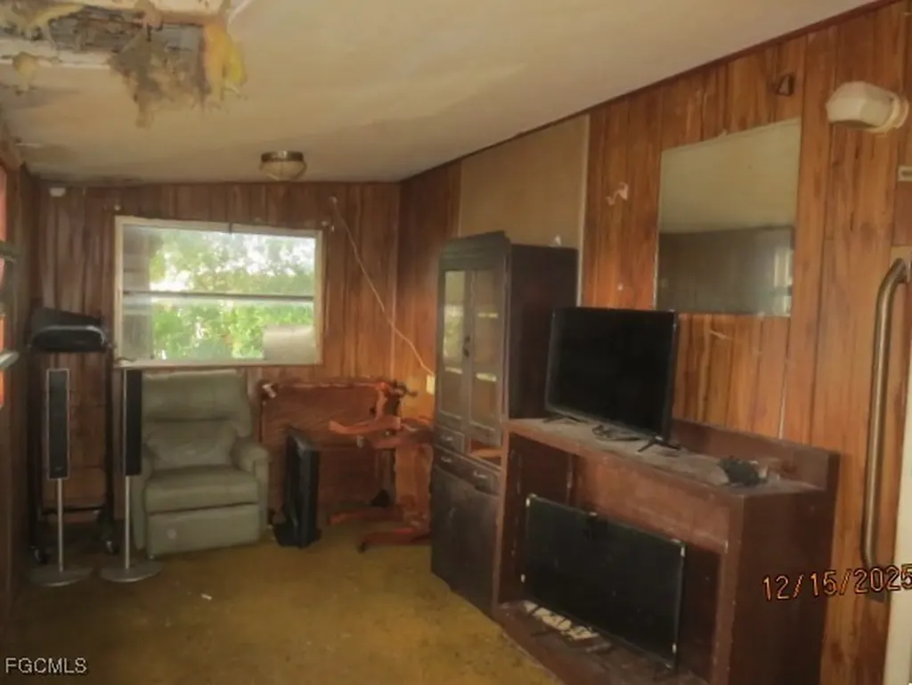 333 Bellair Road Fort Myers FL 33905