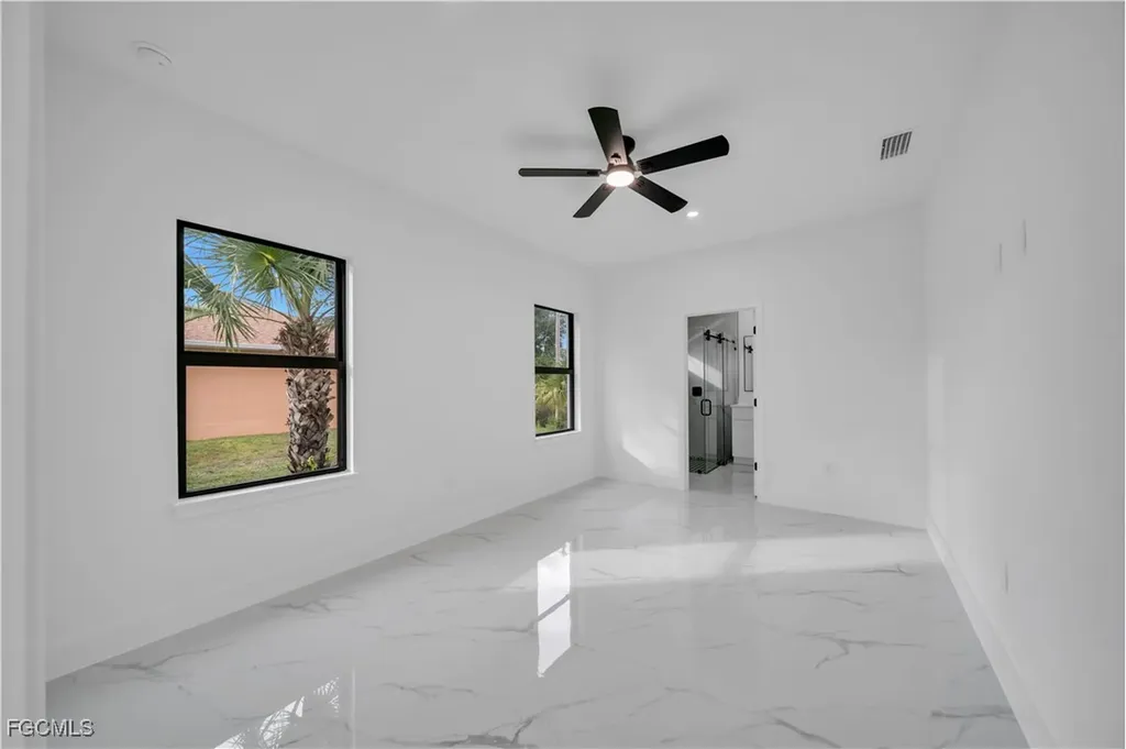 907 E 9th Street Lehigh Acres FL 33972