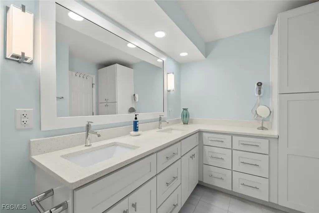 845 E Gulf Drive Sanibel FL 33957