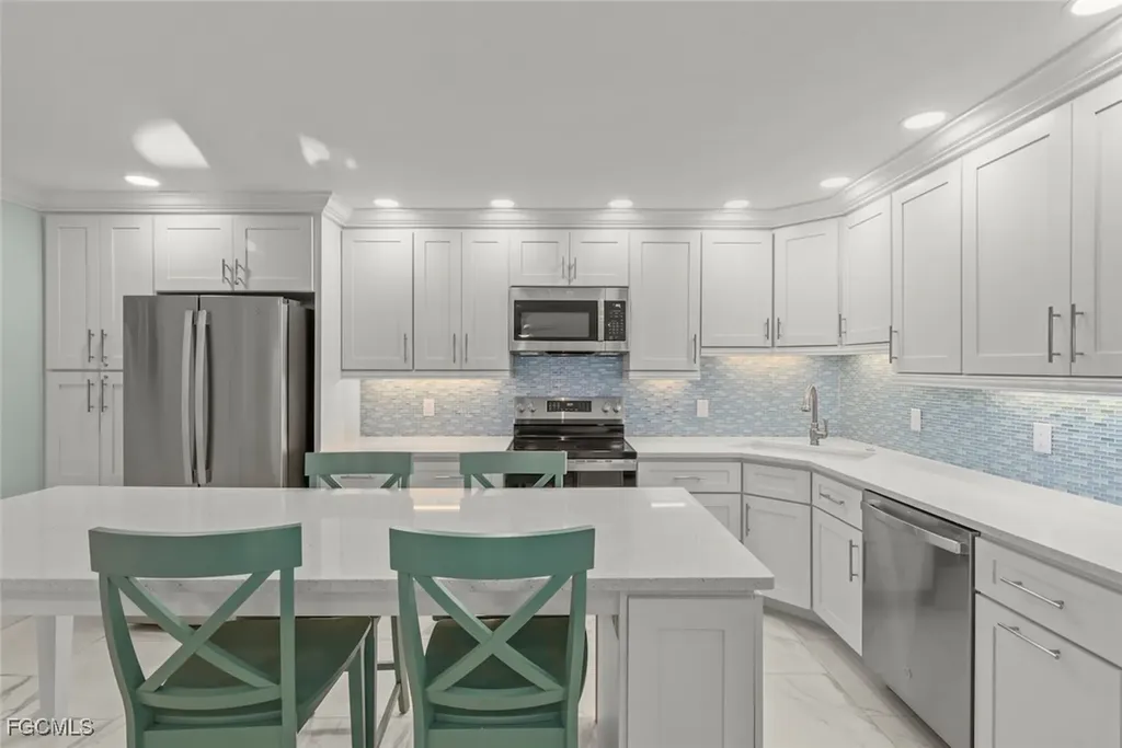 845 E Gulf Drive Sanibel FL 33957