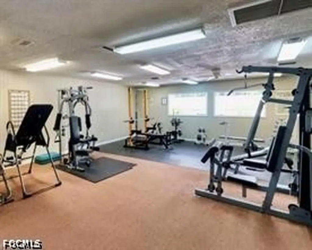 4277 Island Circle Fort Myers FL 33919