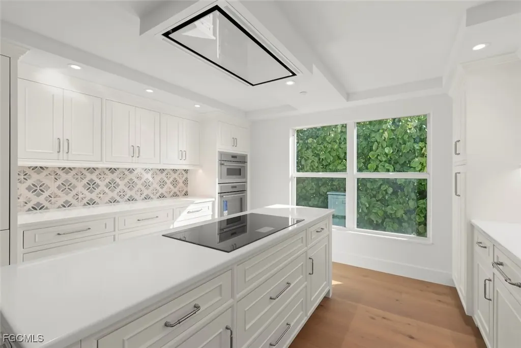 3127 W Gulf Drive Sanibel FL 33957