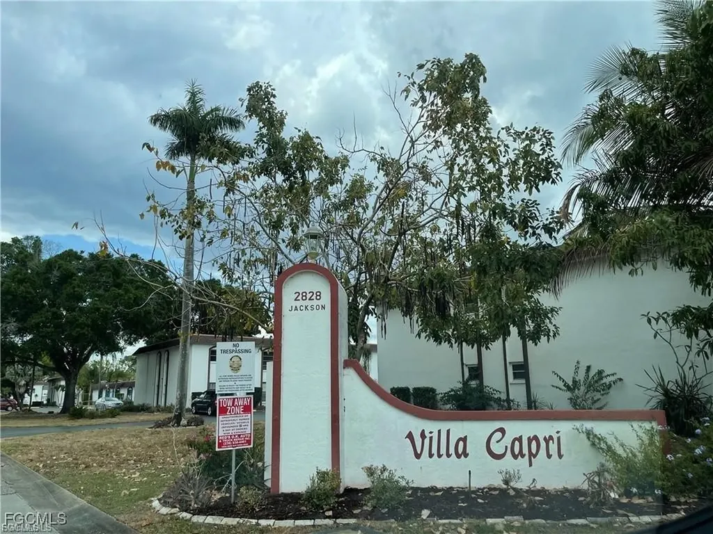 2828 Jackson Street Fort Myers FL 33901