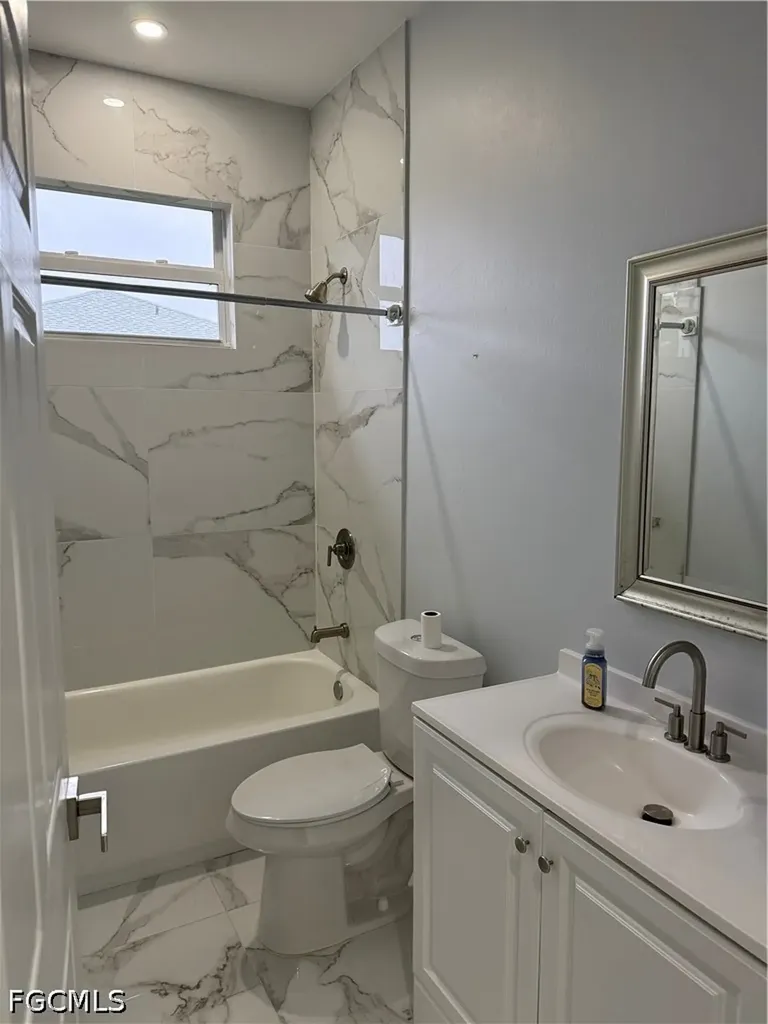 3006 40th Street SW Lehigh Acres FL 33976