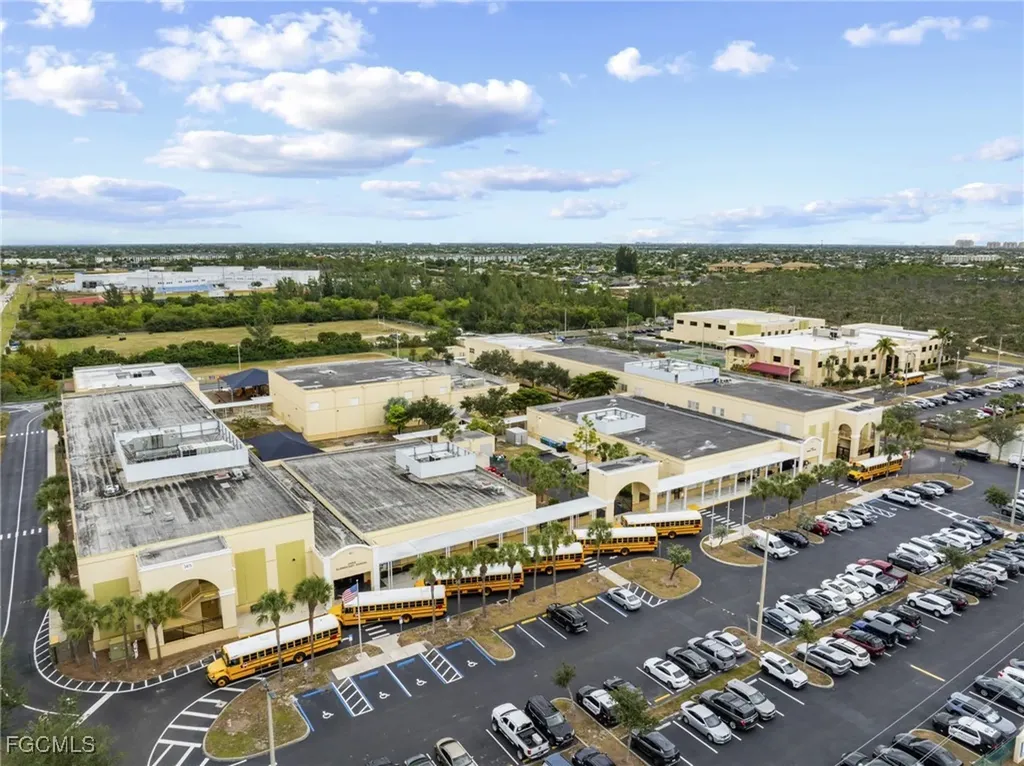 2114 SW 29th Terrace Cape Coral FL 33914