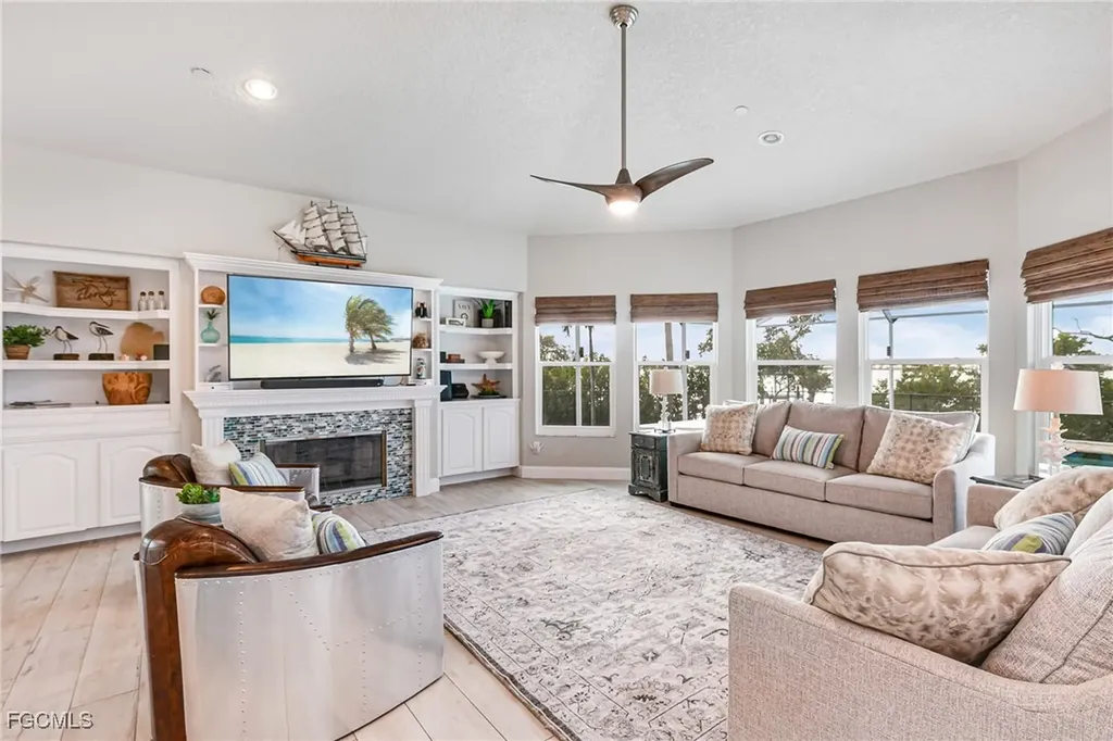 12201 Shoreview Drive Matlacha FL 33993