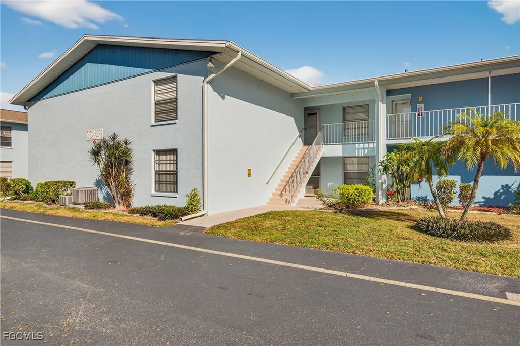 1100 Pondella Road Cape Coral FL 33909
