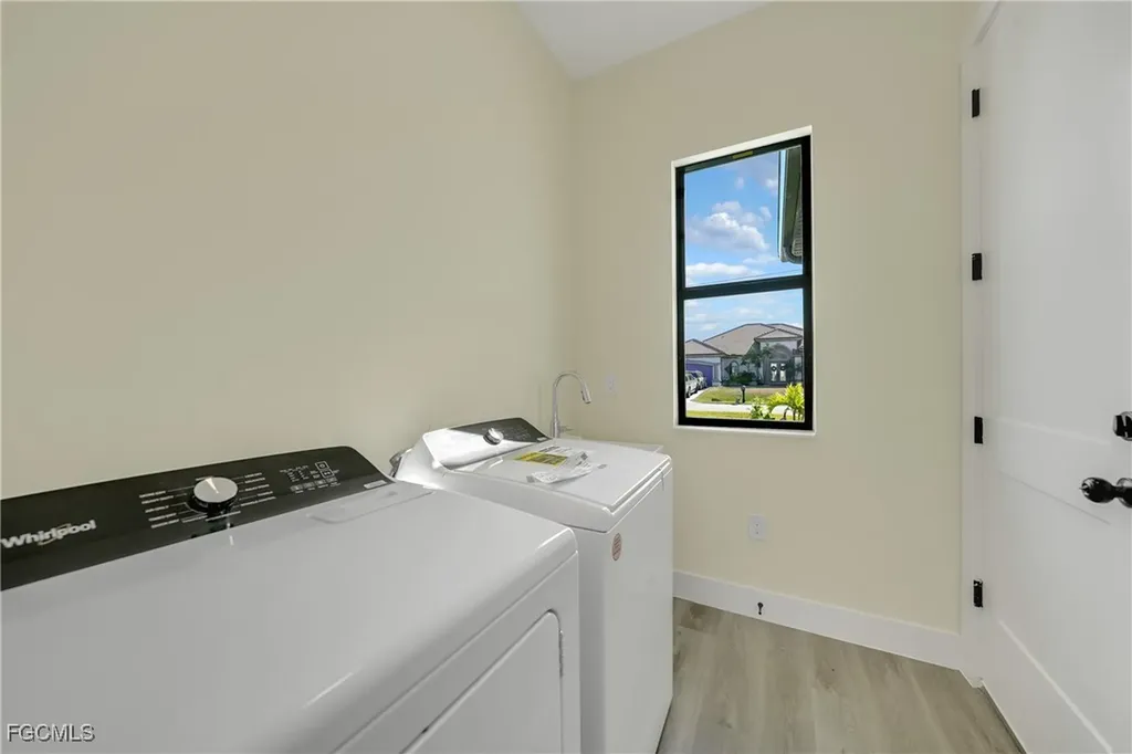 3405 NW 8th Terrace Cape Coral FL 33993