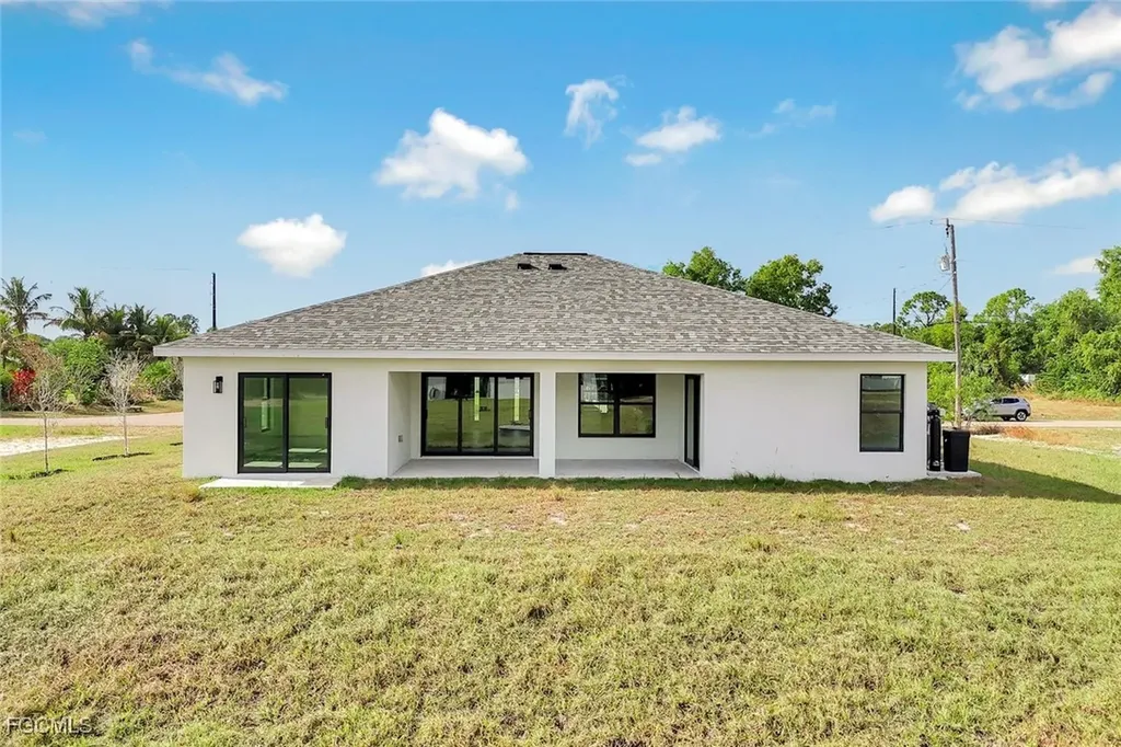 3603 NE 9th Avenue Cape Coral FL 33909